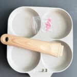 1pc Household Maifanshi 4-Compartment Non-Stick Aluminum Frying Pan with Wooden Handle - Multi-Use Breakfast Eggs, Hamburgers, Steaks & Shrimp Cookware, Even Heat Distribution, Easy Clean, Multicompartment Cooker | Ergonomic Kitchenware | Easyclean Surface photo review